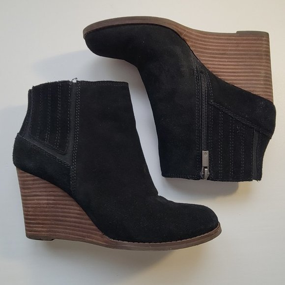 LUCKY BRAND Black Suede Ankle Wedge Booties - Size 7.5 - Picture 1 of 7